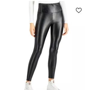 Tinseltown size M vegan Leather leggings. Black perfect condition